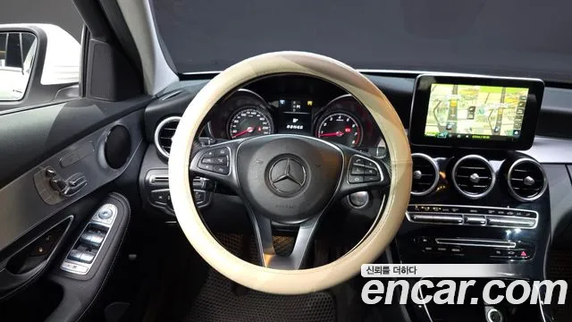Mercedes-Benz C-Class 2016 — фото 13