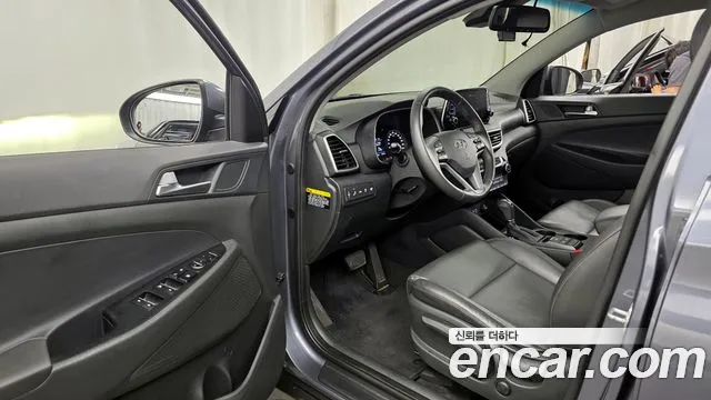 Hyundai Tucson 2020 — фото 13