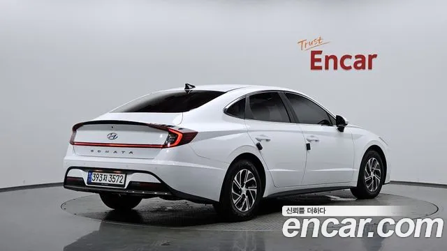 Hyundai Sonata 2023 — фото 2