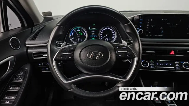 Hyundai Sonata 2023 — фото 19
