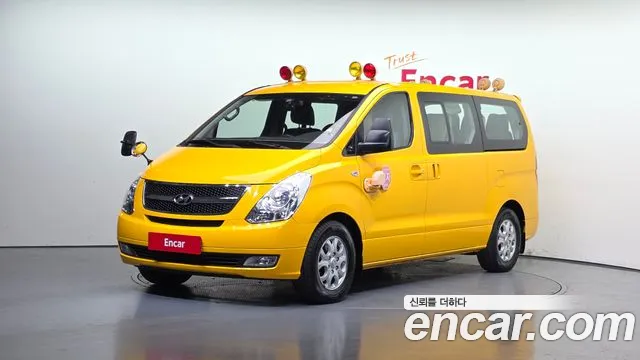 Hyundai Starex 2015 — фото 1