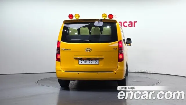 Hyundai Starex 2015 — фото 4