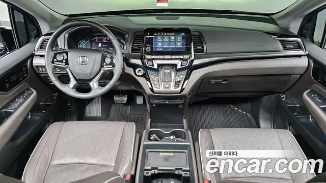 Honda Odyssey 2023 — фото 10