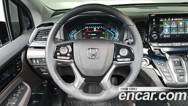 Honda Odyssey 2023 — фото 19