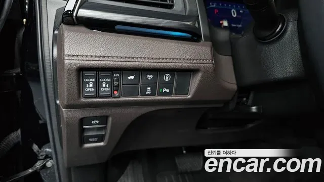 Honda Odyssey 2023 — фото 20