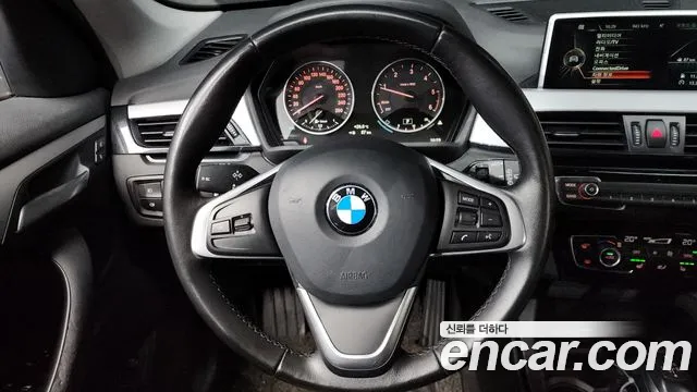 BMW X1 2016 — фото 17