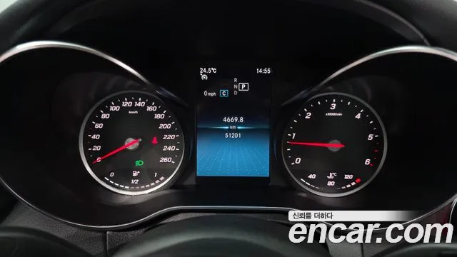 Mercedes-Benz C-Class 2019 — фото 11