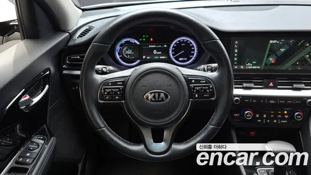 Kia Niro 2021 — фото 13
