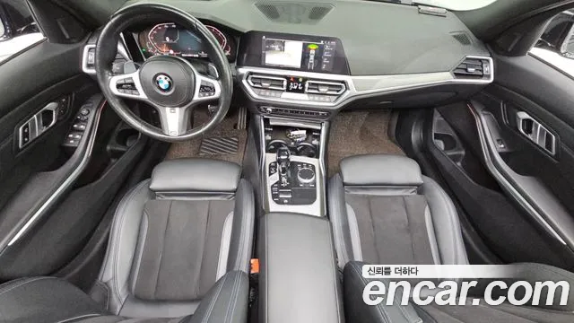 BMW 3-Series 2021 — фото 10