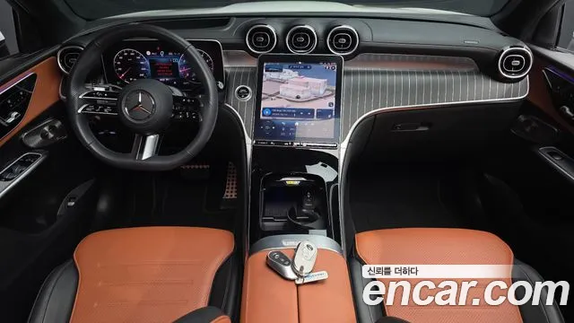 Mercedes-Benz GLC-Class 2024 — фото 10