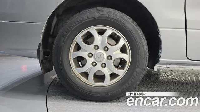 Hyundai Starex 2015 — фото 5