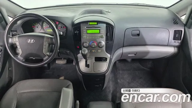 Hyundai Starex 2015 — фото 7