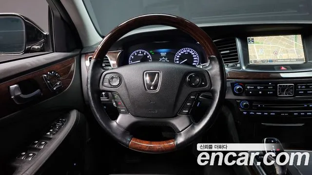 Hyundai Equus 2015 — фото 13