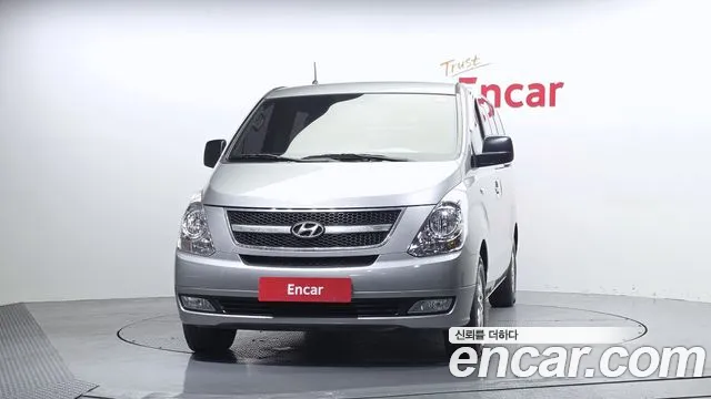 Hyundai Starex 2015 — фото 3