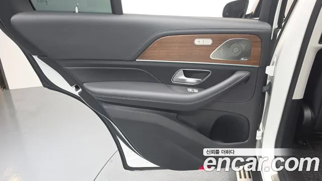 Mercedes-Benz GLE-Class 2021 — фото 15