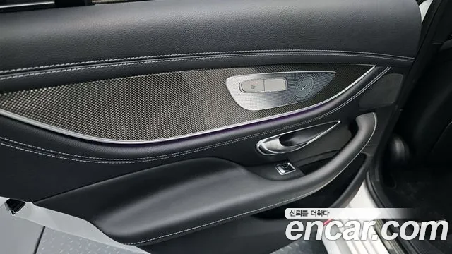 Mercedes-Benz CLS-Class 2019 — фото 15