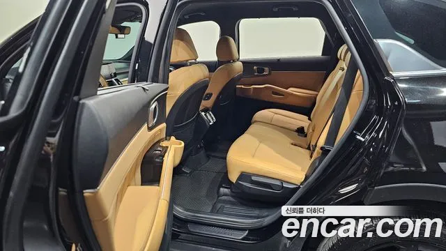 Kia Sorento 2022 — фото 15