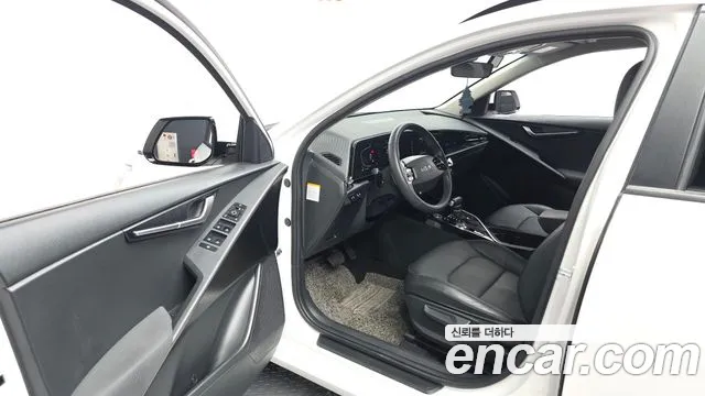 Kia Niro 2022 — фото 13