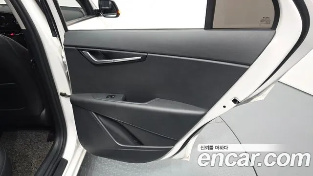 Kia Niro 2022 — фото 15