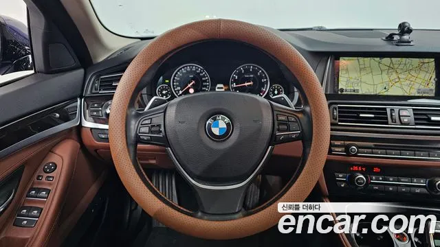 BMW 5-Series 2016 — фото 13