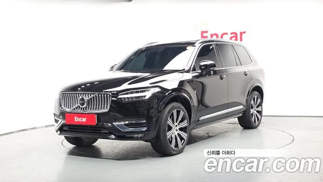 Volvo XC90 2022 — фото 1
