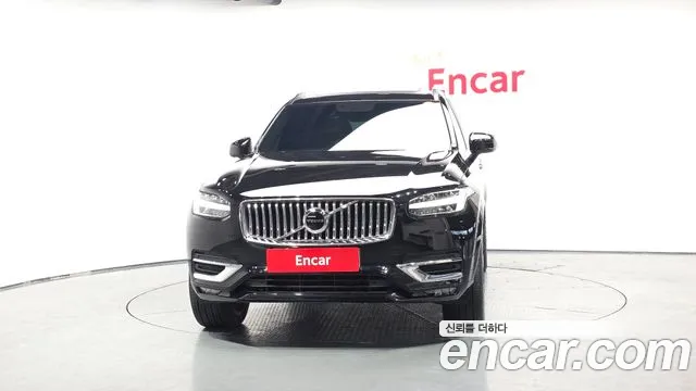 Volvo XC90 2022 — фото 3