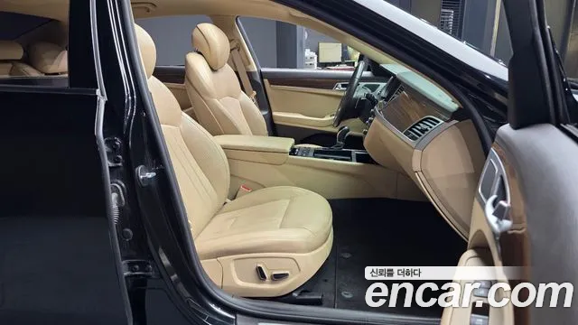 Hyundai Genesis 2016 — фото 11