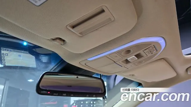 Hyundai Genesis 2016 — фото 18