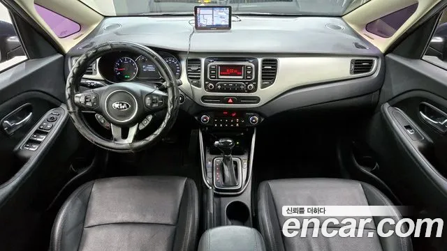Kia Carens 2014 — фото 10