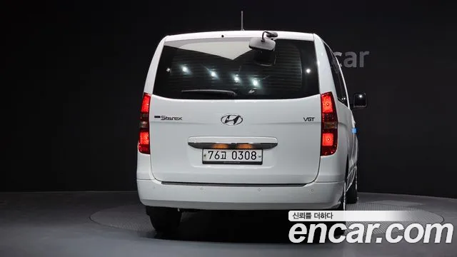 Hyundai Starex 2020 — фото 4