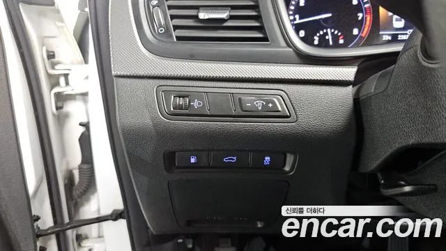 Hyundai Sonata 2018 — фото 16