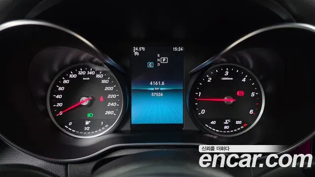 Mercedes-Benz C-Class 2019 — фото 11