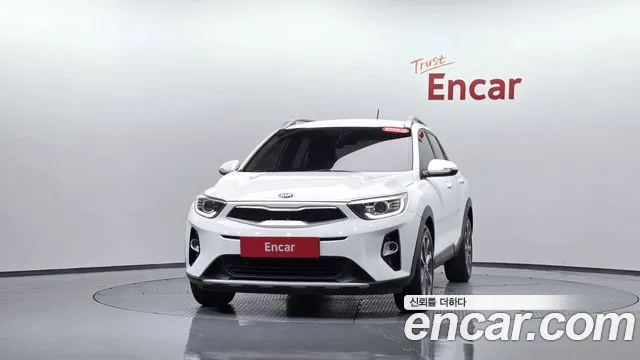 Kia Stonic 2018 — фото 2