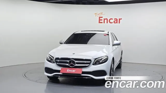 Mercedes-Benz E-Class 2018 — фото 3