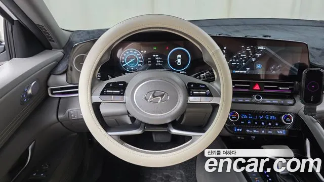 Hyundai AVANTE 2023 — фото 13