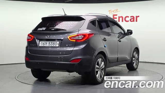 Hyundai Tucson 2014 — фото 2
