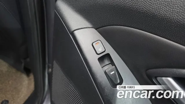 Hyundai Tucson 2014 — фото 17