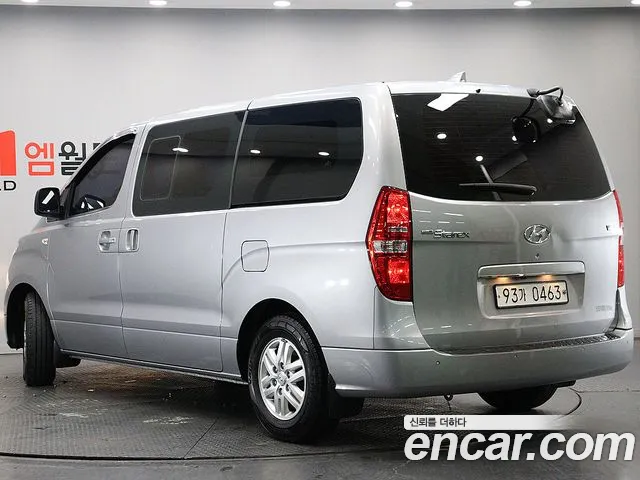 Hyundai Starex 2019 — фото 4