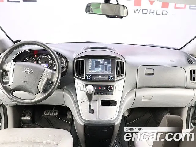 Hyundai Starex 2019 — фото 7