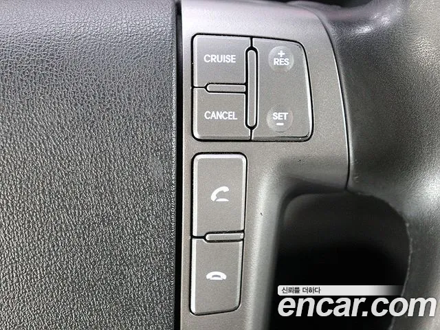 Hyundai Starex 2019 — фото 17