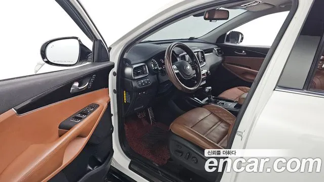 Kia Sorento 2020 — фото 10