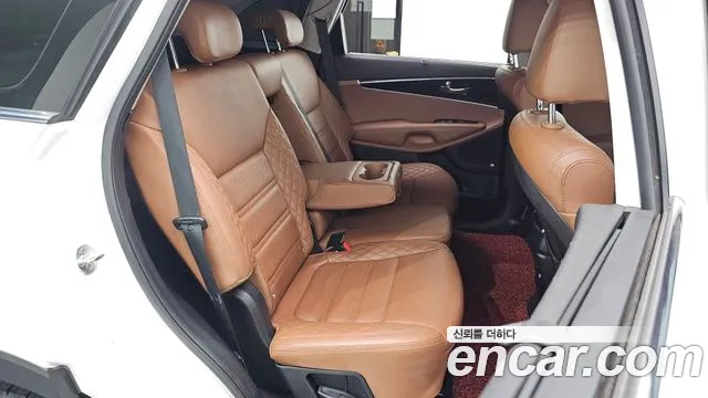 Kia Sorento 2020 — фото 12