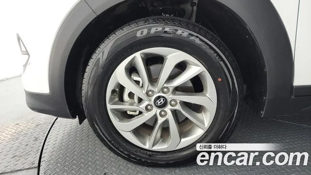 Hyundai Tucson 2016 — фото 5