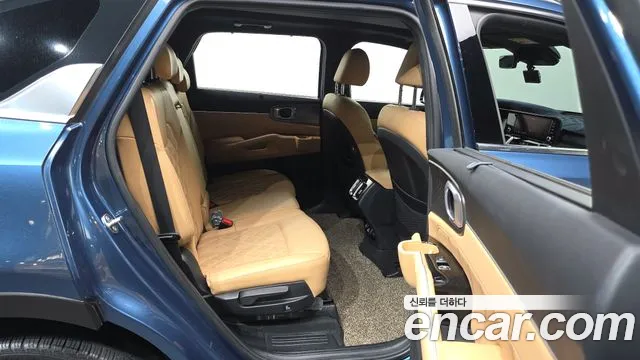 Kia Sorento 2021 — фото 12