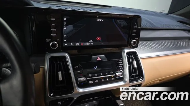 Kia Sorento 2021 — фото 14