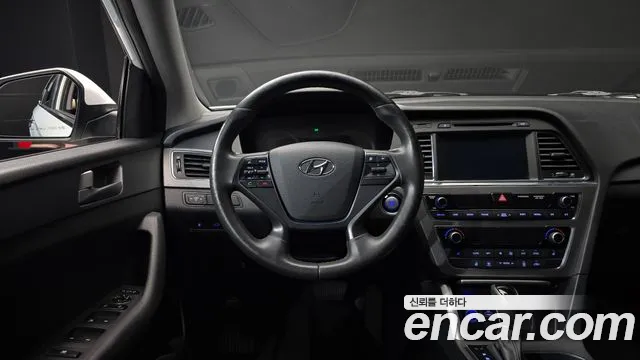 Hyundai Sonata 2017 — фото 13
