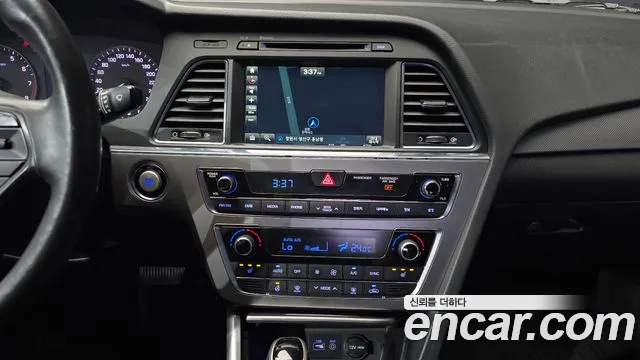 Hyundai Sonata 2017 — фото 14