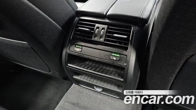 BMW 5-Series 2015 — фото 18