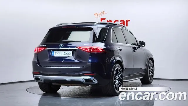 Mercedes-Benz GLE-Class 2020 — фото 2