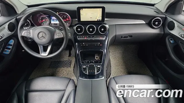 Mercedes-Benz C-Class 2017 — фото 7